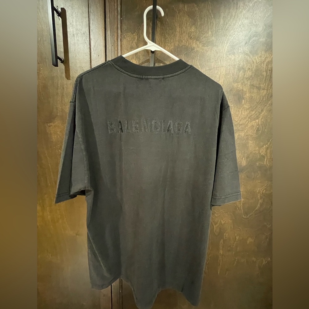 BALENCIAGA